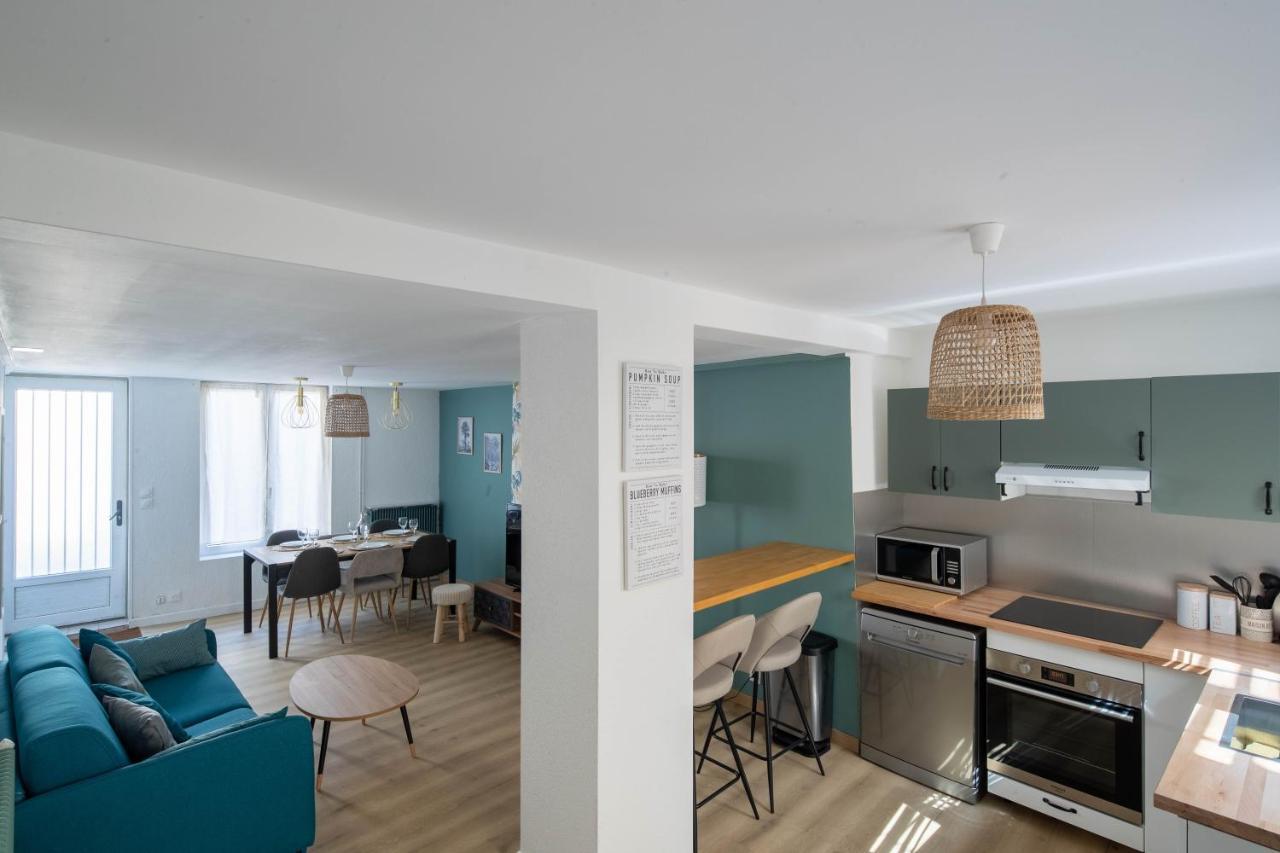Maison De En Plein Centre Avec Terrasse Villa *
